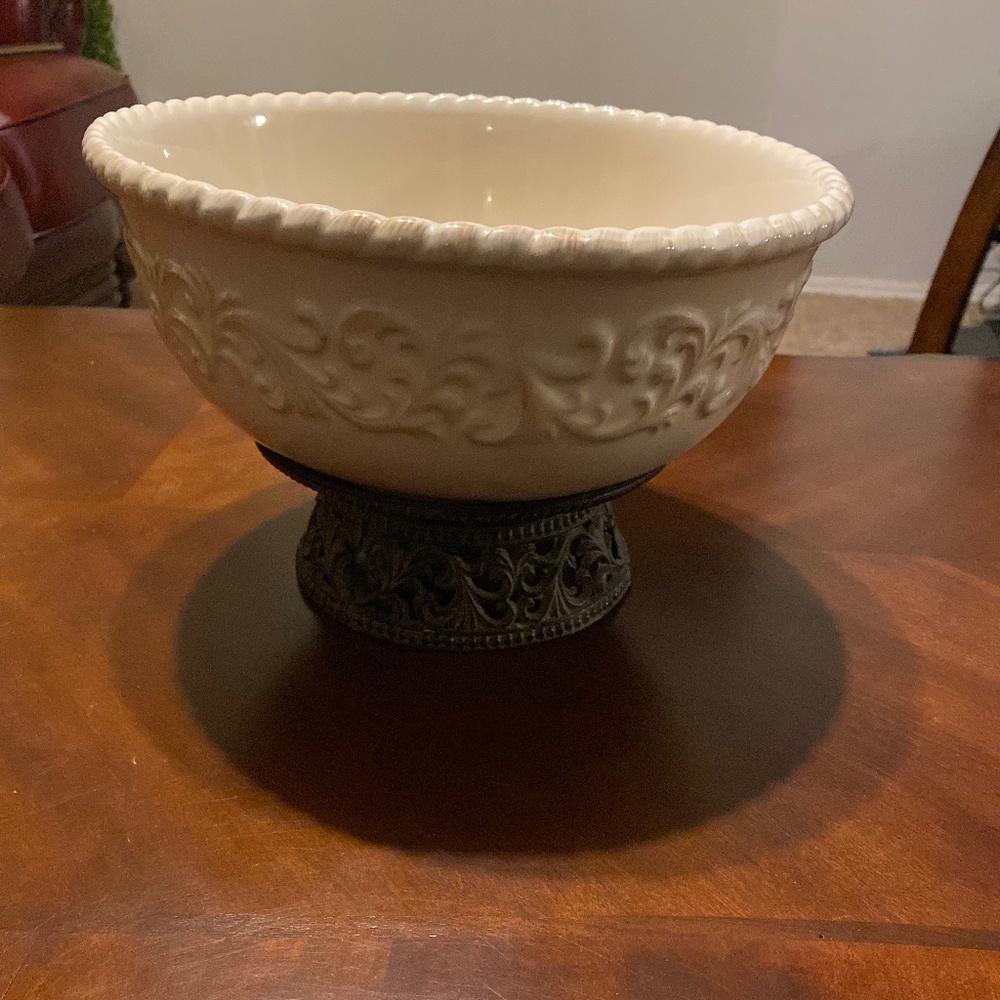 Gracious Goods fruit bowl